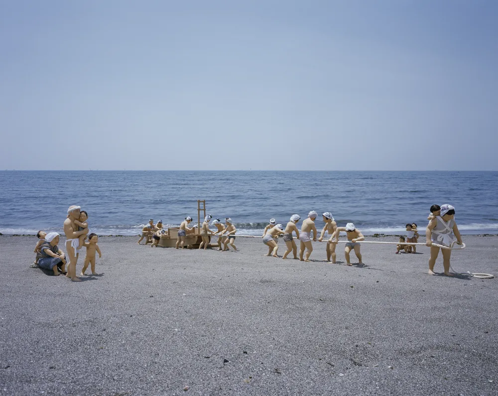 作品「海女船の引き上げ」
